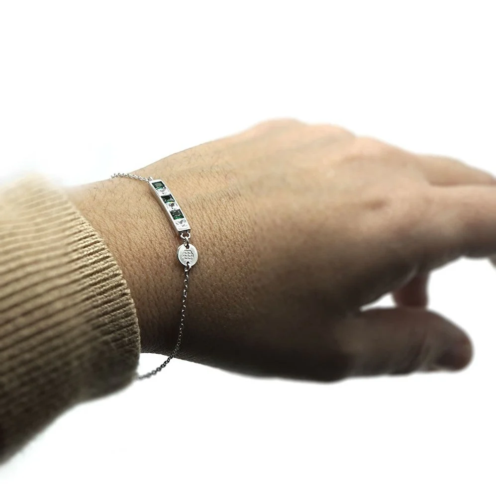 Pulsera De Plata De Ley Con Piedras Blancas / Verdes - Image 2