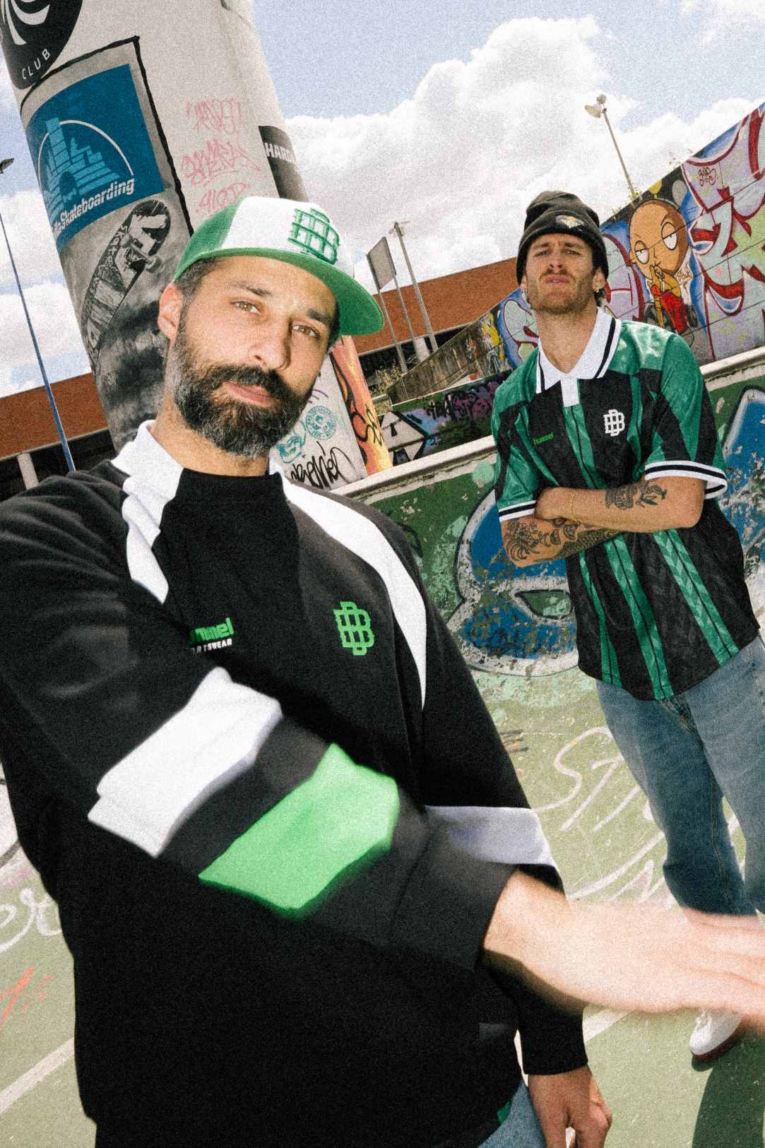Sudadera Real Betis Oversize Negra - Image 6